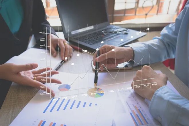 中小企业数字化转型：降本增效的必由之路与疫情后的复苏策略