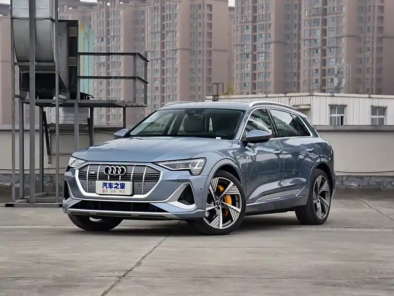 奥迪e-tron引领未来：全面禁售燃油车，豪华电动车市场的领军者
