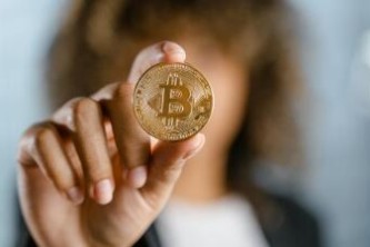 USDT是什么币？揭秘Tether稳定币与美元挂钩的奥秘及其市场价值